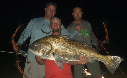 bowfishing-nighttime